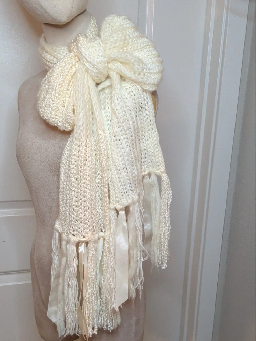 Vintage 70s Crochet Ivory Scarf Fringe & Ribbon Trim Cozy Boho Winter 82